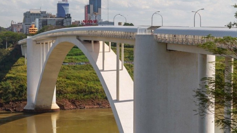 Governo confirma que Ponte da Amizade abre dia 15 de outubro com presença de Bolsonaro e Marito