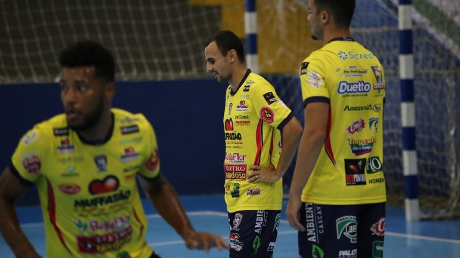 Cascavel Futsal faz primeira partida fora de casa pela chave ouro