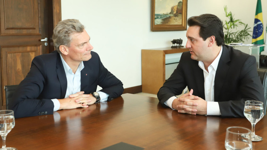 Governador recebe presidente da montadora Audi do Brasil