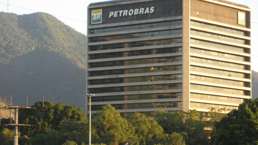 Ex-gerente da Petrobras é condenado na Lava Jato por fraude em construção de sede da estatal em Vitória