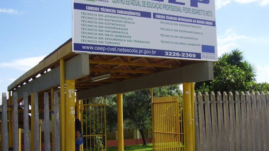Obras no CEEP em Cascavel estão paradas desde 2015 -  Foto:CEEP