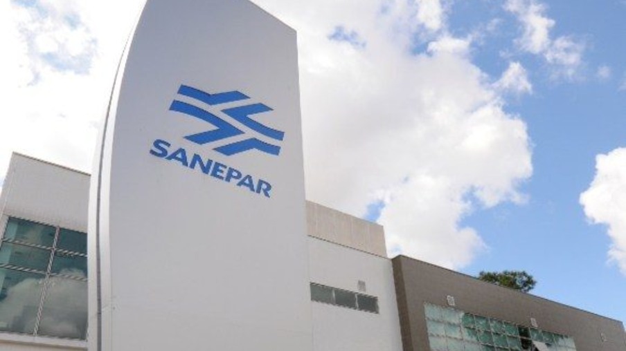 Parlamentares querem adiamento no reajuste das tarifas da Sanepar