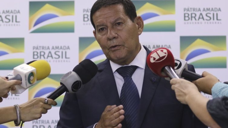 Mourão reativa comissão sino-brasileira na China