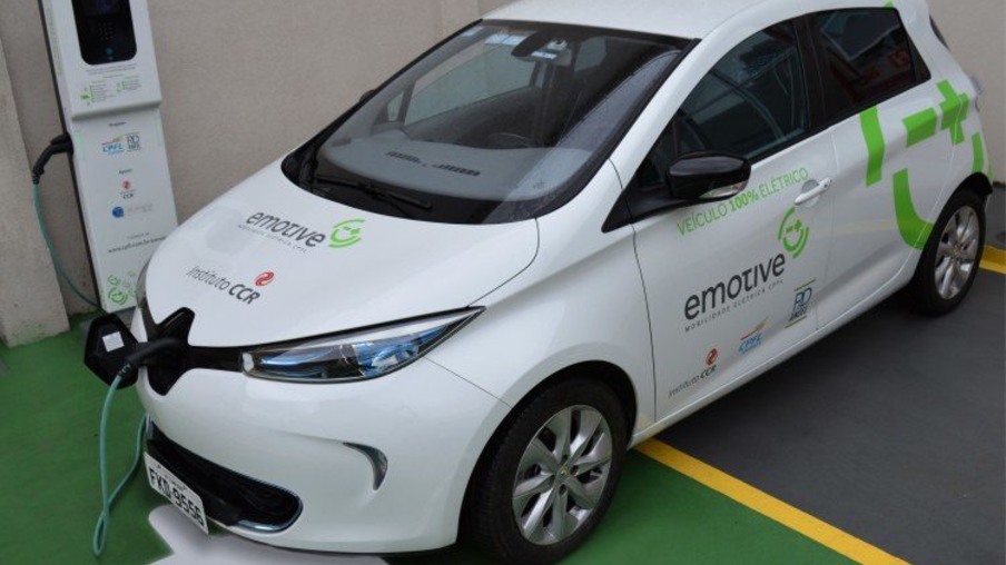 Carros elétricos isentos de IPVA até 2022