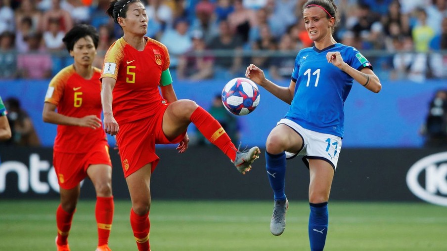 Itália vence China e avança para oitavas da Copa do Mundo