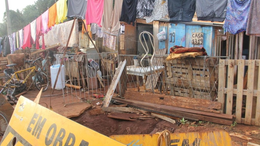 Governo busca eliminar as favelas no Estado