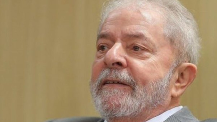 STF suspende transferência Lula para Tremembé até julgamento de habeas