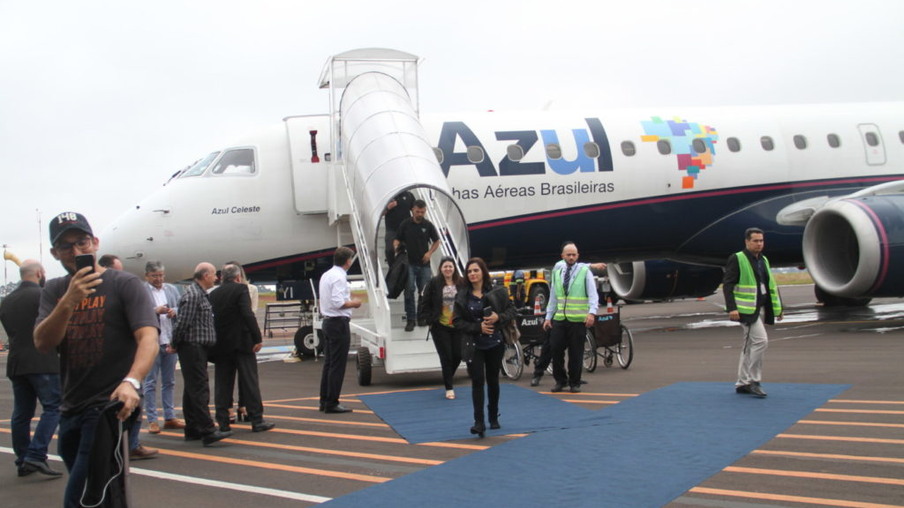 Azul anuncia voos diretos entre Foz do Iguaçu e Navegantes, litoral catarinense