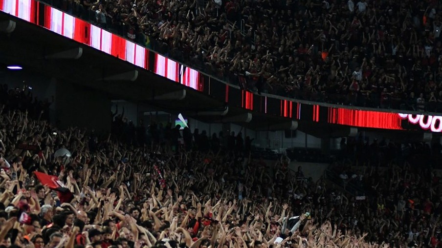 Athlético quer a força da Arena contra o Flamengo