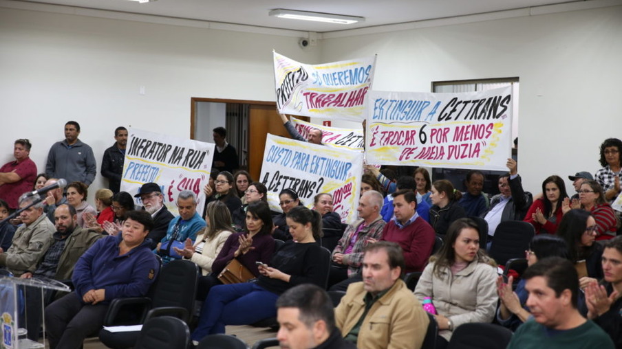 Cettrans: audiência pública esclarece processo de extinção 