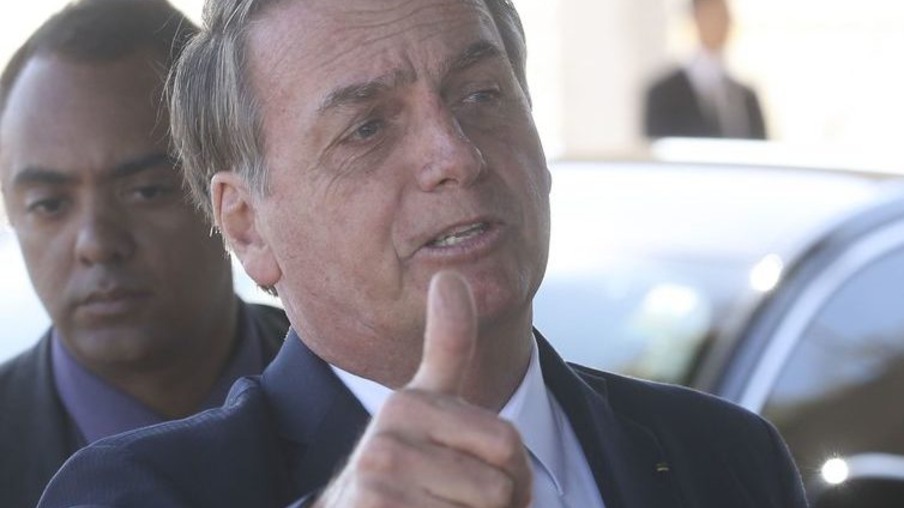 Brasil deixa Mercosul, caso Argentina "crie problema", diz Bolsonaro