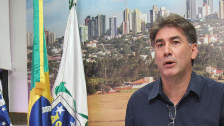 Paranhos fala sobre chegada de novos médicos em Cascavel