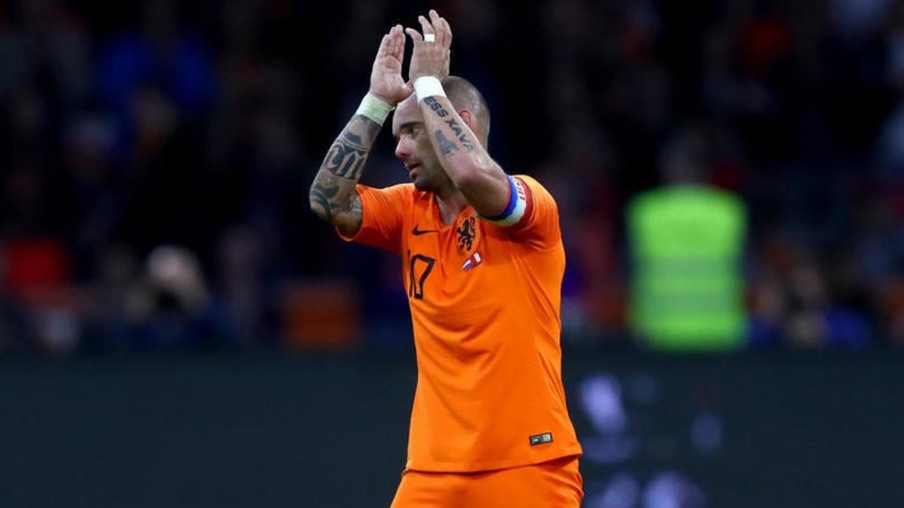 Wesley Sneijder pendura chuteiras