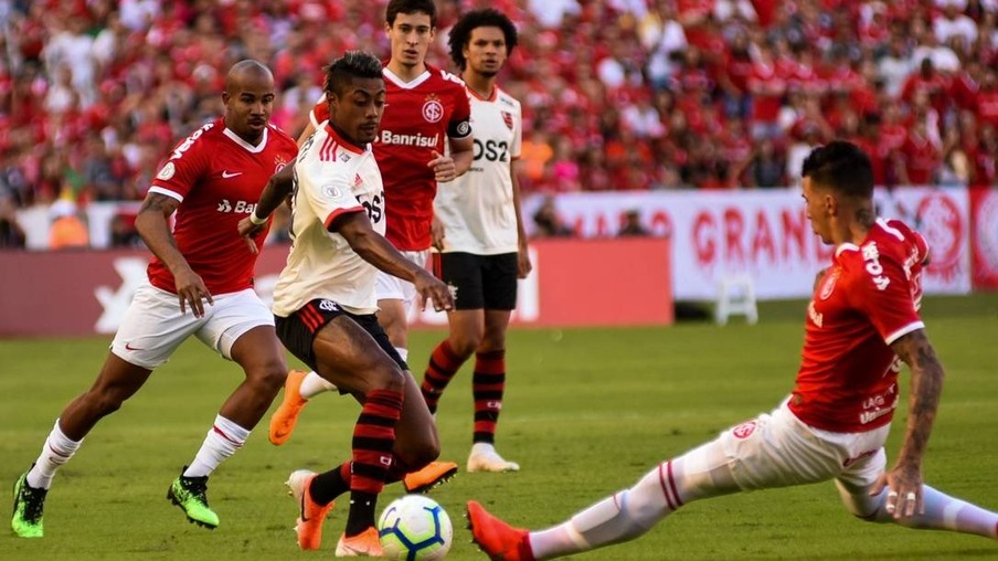 Flamengo e Inter se reencontram em momentos opostos em 2019