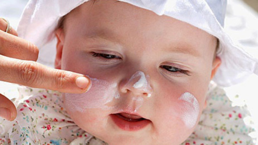 Dicas de como cuidar da pele de bebês e crianças