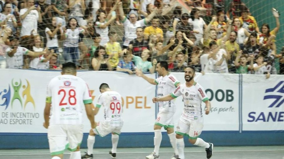 Legenda: Dois Vizinhos só foi derrotado duas vezes em 13 jogos em casa no ano
Crédito: Dois Vizinhos Futsal