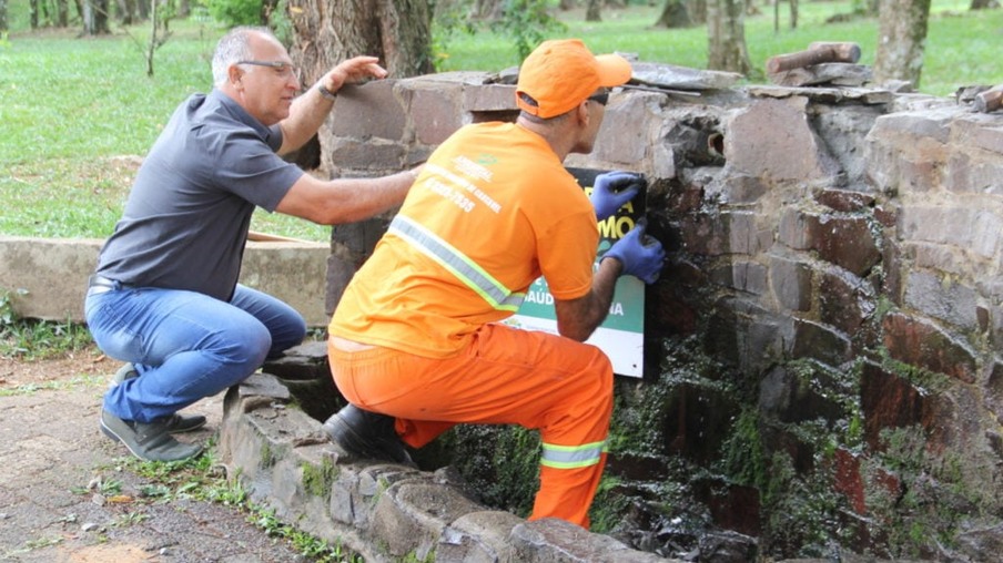 Cascavel inicia ação para impedir a captação de água de fontes