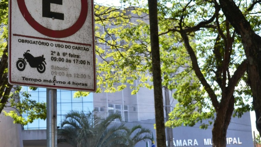 TCE arquiva representação sobre agentes de trânsito de Umuarama