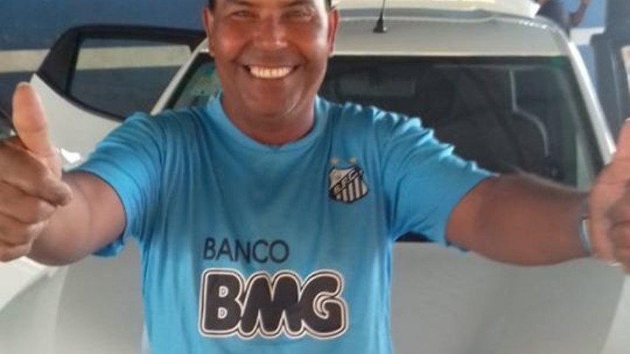 Morador do Interlagos ganha carro zero da campanha "Natal Premiado da região Norte"