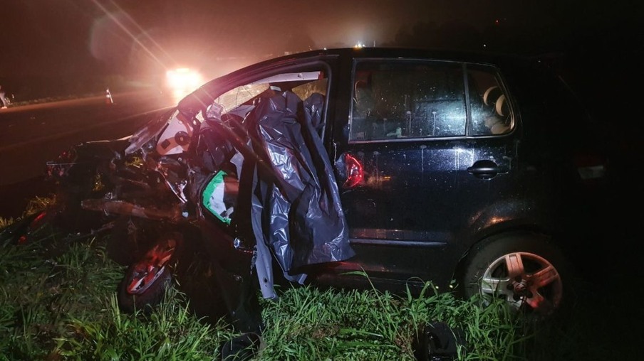 Idoso morre e três pessoas saem feridas após colisão frontal na BR-277 em Cascavel (PR)