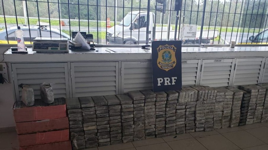 15,4 toneladas de cocaína foram apreendidas pela Receita Federal
