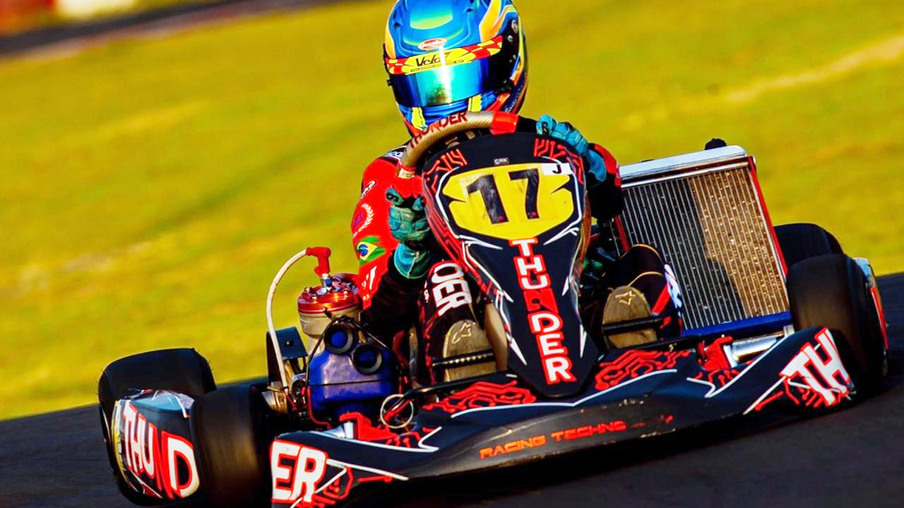 Samuel Cruz é o novo recordista da pista do Speed Park, que sediará o Brasileiro de Kart em julho

Crédito: Divulgação
