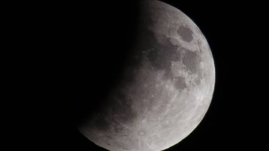 10 de Janeiro: primeiro eclipse lunar da década traz a conclusão e os novos começos