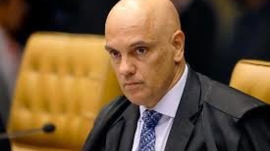 Moraes nega pedido para rever suspensão da nomeação de Ramagem