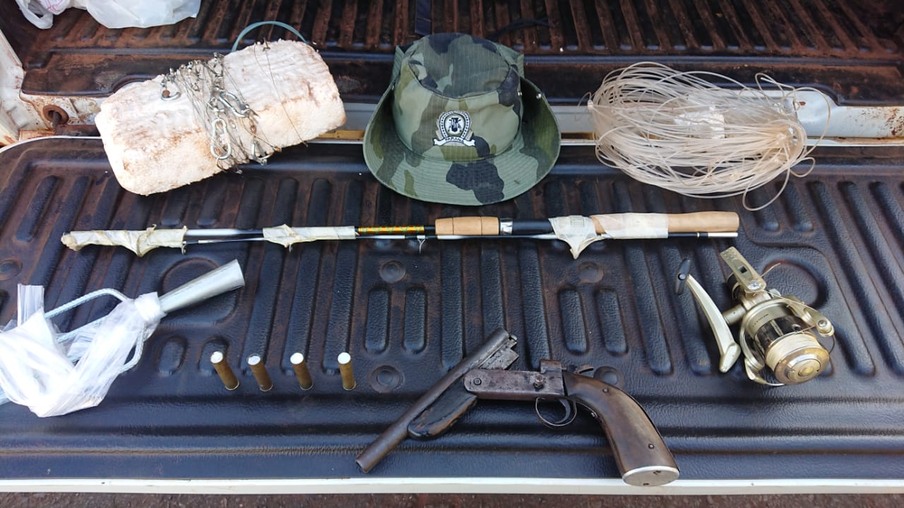 Três são presos com equipamentos de caça no Parque Nacional do Iguaçu