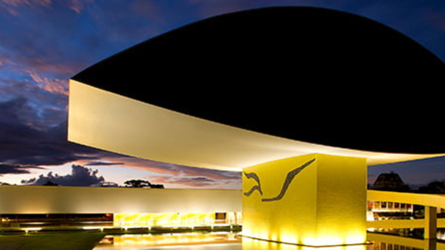 Museu Oscar Niemeyer oferece oficinas artísticas virtuais para fazer em casa