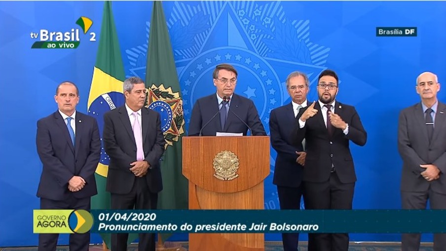 VÍDEO: Presidente Jair Bolsonaro faz pronunciamento em Brasília