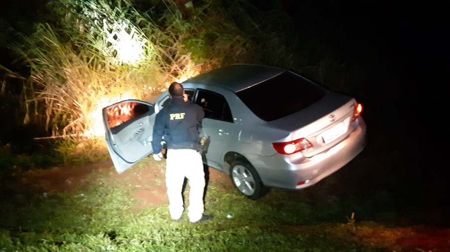 PRF recupera veículo clonado roubado em Foz do Iguaçu