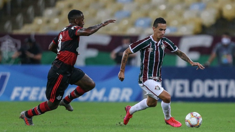 Fluminense e Flamengo voltam a se enfrentar neste domingo