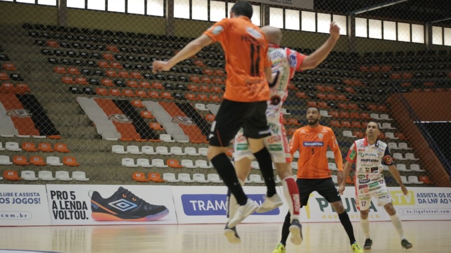 Cascavel Futsal é derrotado pelo Carlos Barbosa na Liga Nacional