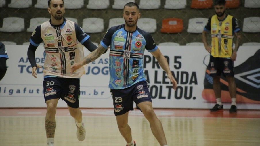Cascavel Futsal enfrenta o Carlos Barbosa pela Liga Nacional
