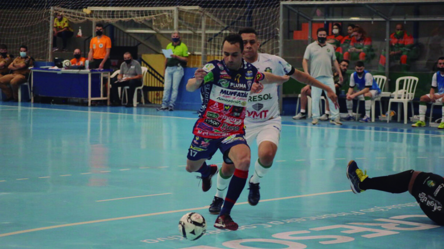 Vitória sobre o Marreco deu a liderança da LNF ao Cascavel Futsal
Crédito: Luciano Neves
