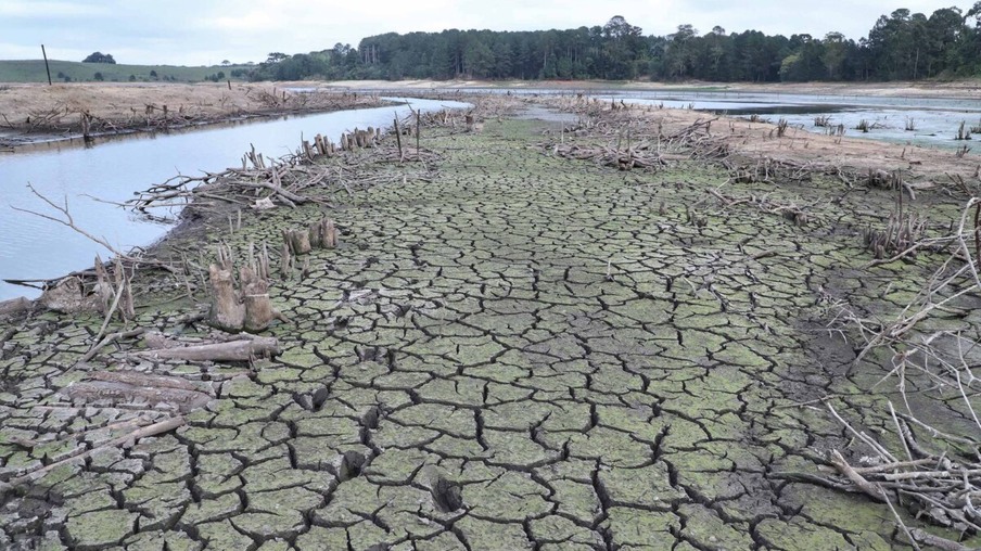 Curitiba: economia de água cai e aumenta risco de rodízio mais severo