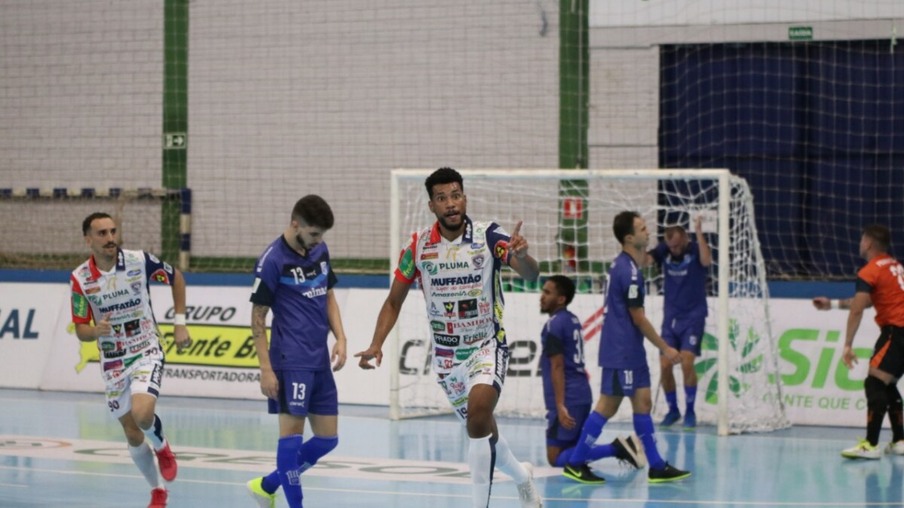 Futsal: Liga Paraná entra na reta final