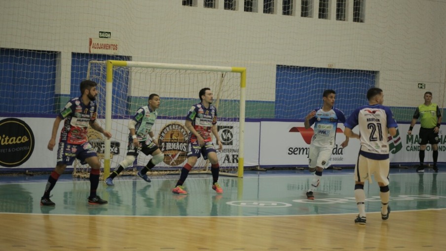 Cascavel Futsal goleia o Marechal pelas quartas de final da Série Ouro