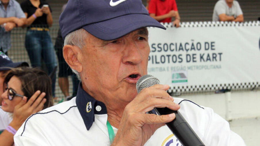 Valmor Weiss era o atual vice-presidente da Federação Paranaense e foi também vice-presidente da CBA
