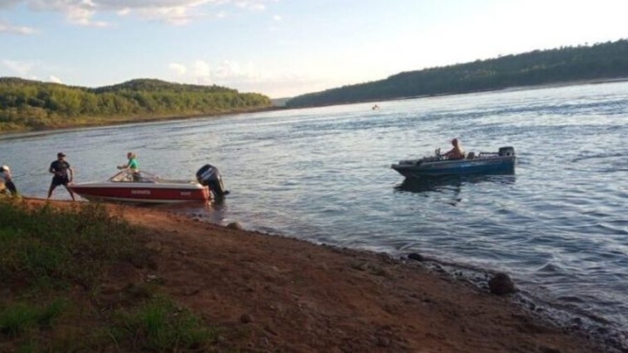 Criança de 6 anos morre afogada no Rio Paraná, na Argentina