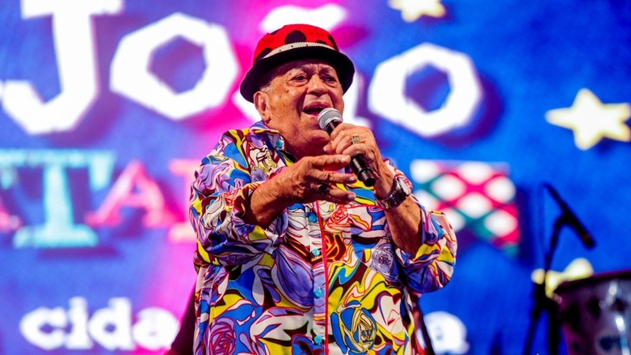 Morre no Recife o cantor Genival Lacerda aos 89 anos