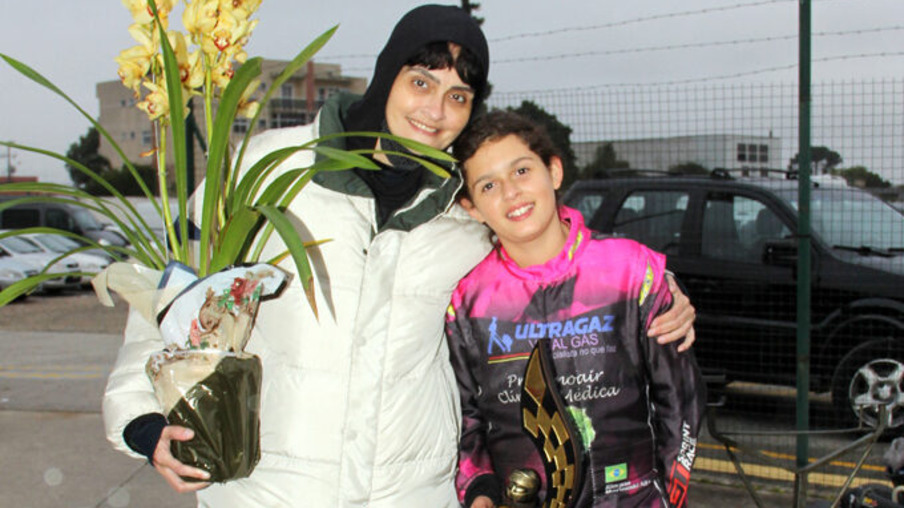 Giovana Marinoski homenageia a mãe com o 2º lugar no Raceland