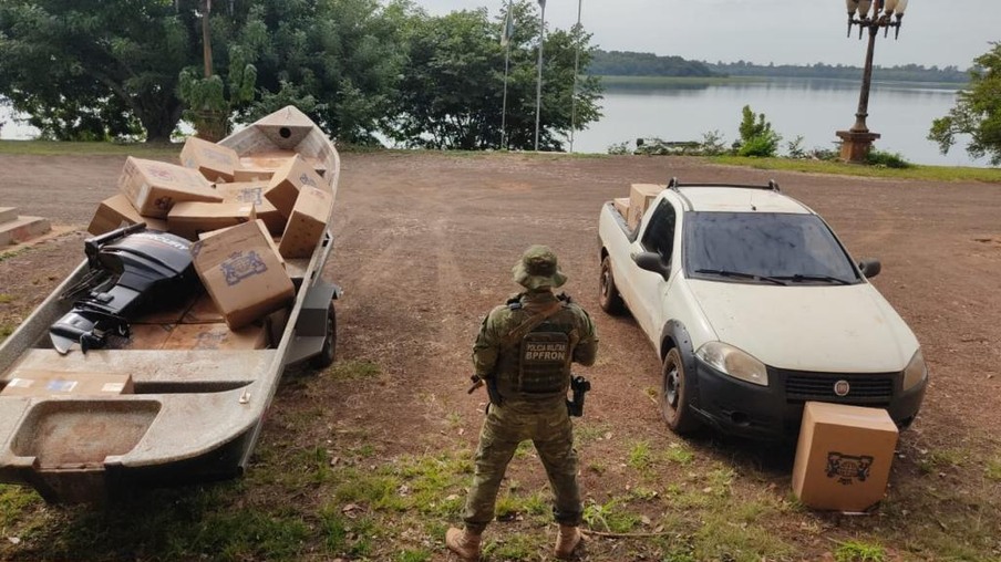 Veículo e embarcação carregados com contrabando são apreendidos em Entre Rios do Oeste