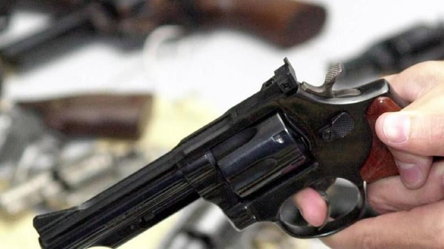 Pedidos de registros de armas crescem 57% no Paraná, em 2020