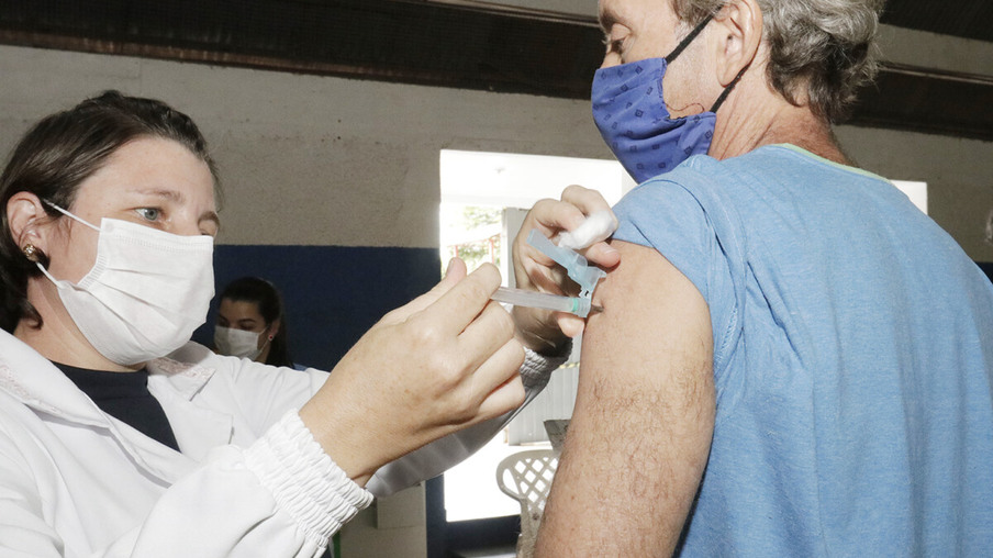Cascavel suspende vacinação por tempo indeterminado