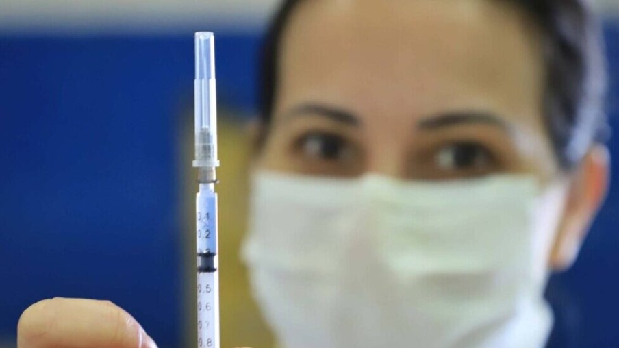 Secretaria da Saúde ressalta importância da segunda dose da vacina contra a covid-19