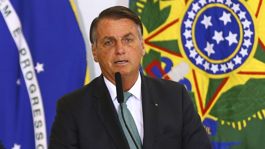 O presidente Jair Bolsonaro durante anúncio de avanços no programa federal de habitação, o Casa Verde e Amarela.
