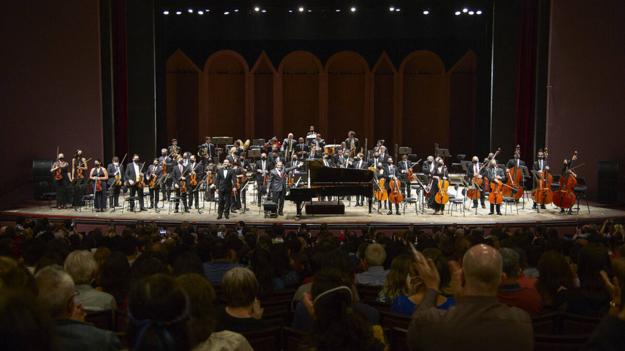 CONCERTO POLONÊS - primeiro concerto presencial da Orquestra Sinfônica do Paraná em 2021 - Curitiba, 17/11/2021 - Foto: Teatro Guaíra