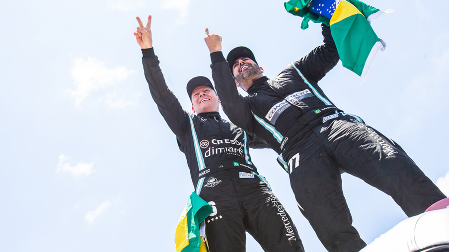 André Marques e Felipe Tozzo  são os campeões da Copa Truck
